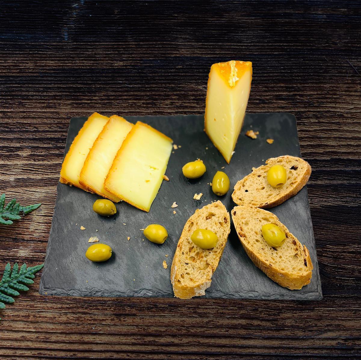 Istara Petit Basque ca. 700g P'tit-Basque-Schafskäse baskisch-französich