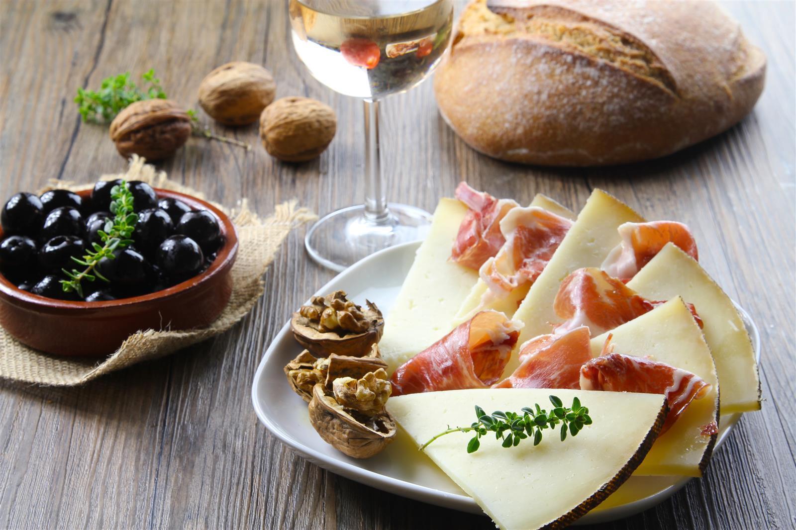 Hymor Queso Manchego D.O. spanischer Schafskäse 6x ca. 1,2kg Minilaib