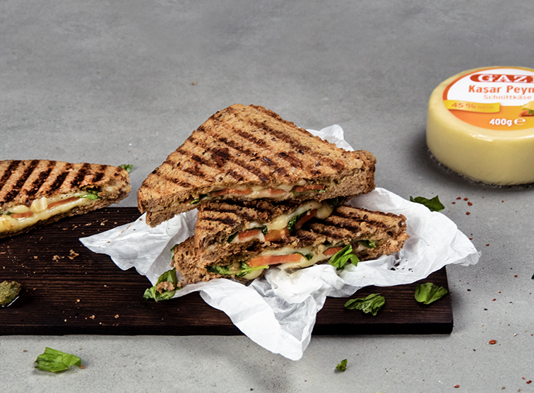 Gazi Kashkaval 400g 45% Fett i.Tr. Schnittkäse Kasar Peynir aus 100% Kuhmilch
